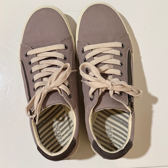 Taos Women's Z Soul Canvas Sneakers size 9.5 - Picture 7 of 10